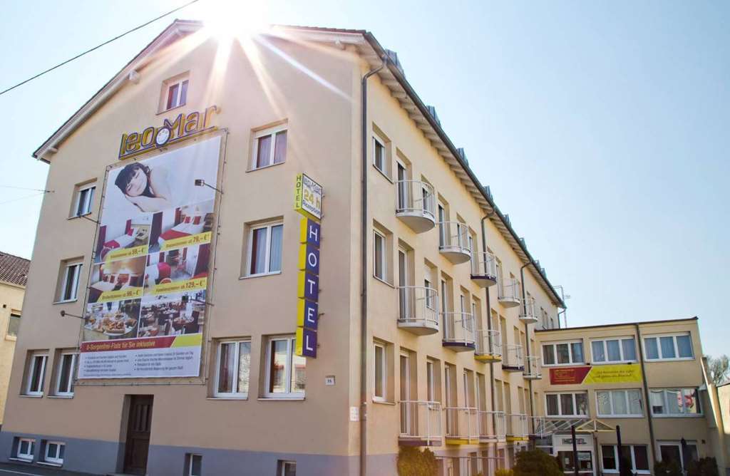 Leomar Hotel Ulm Kültér fotó